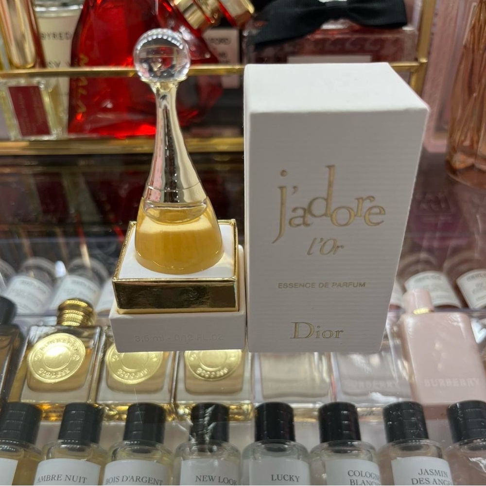 Dior J'adore L'Or Essence - Elegant Gold  3.5 ml- 0.12 FL OZ - Picture 2 of 3